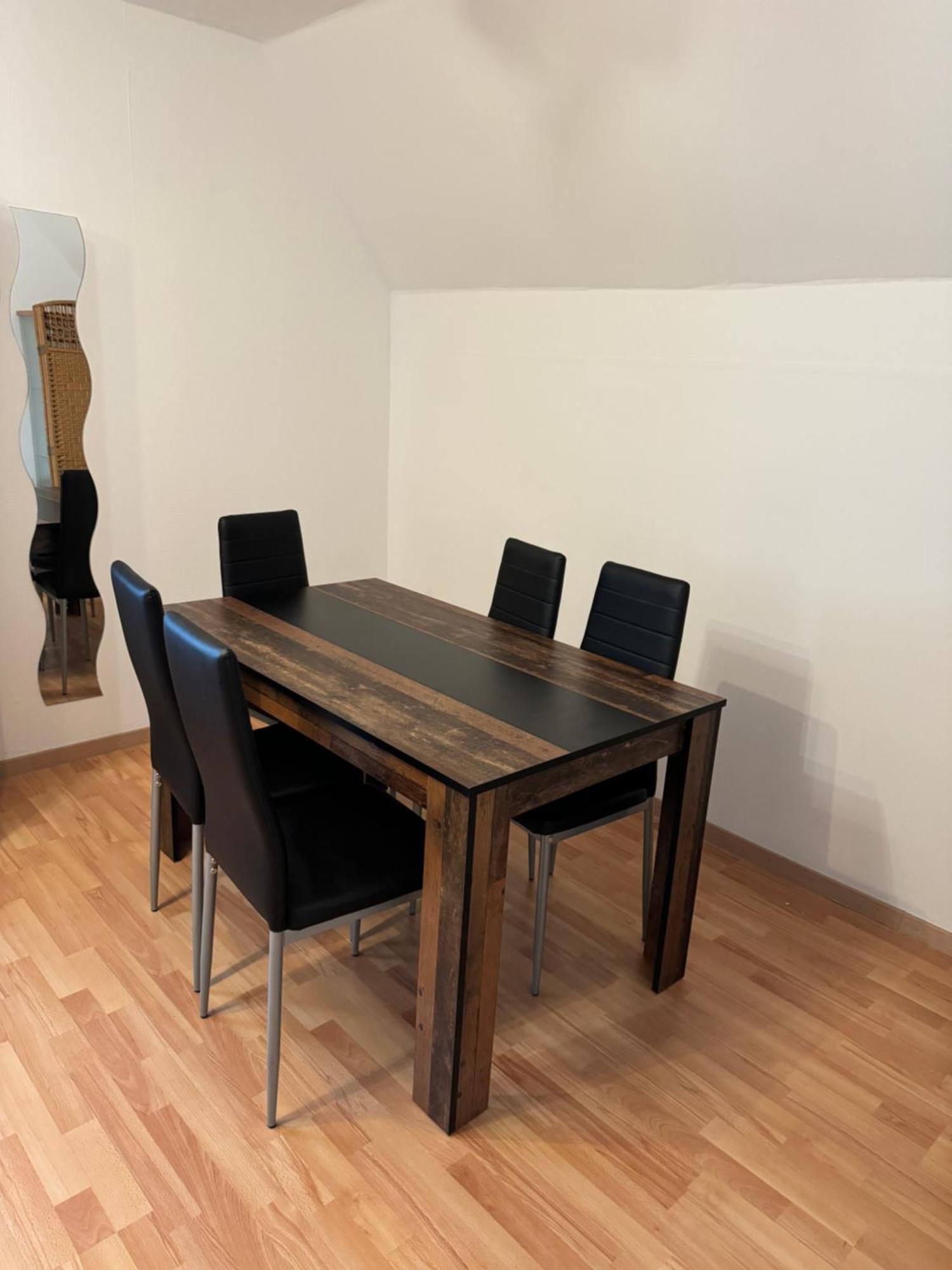Schoene Wohnung Mit Tv, Wlan Und Kueche - Anna Werne المظهر الخارجي الصورة